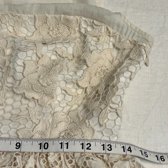 Floreat Anthropologie Women’s Ivory Crochet Lace Peplum Top Size M Sleeveless - Picture 6 of 7